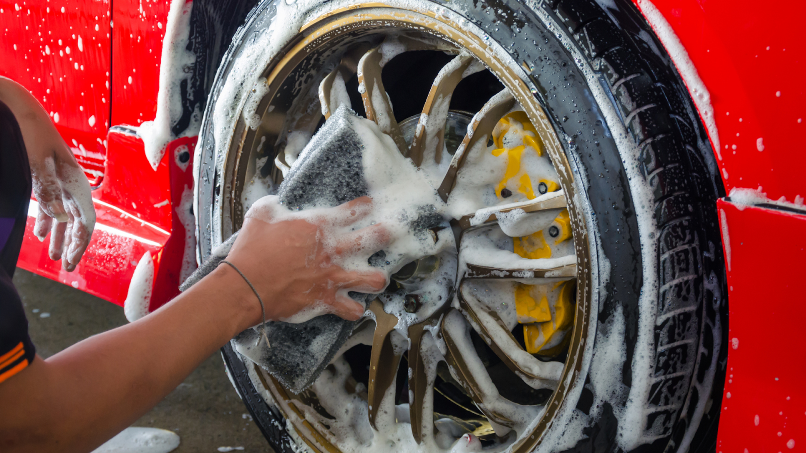 The Personal Touch: Why Hand Car Washes Are Worth It